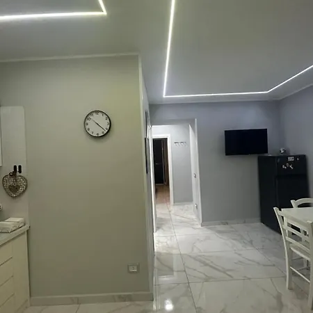Qs 10 * Naples