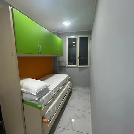 Qs 10 Appartement Naples